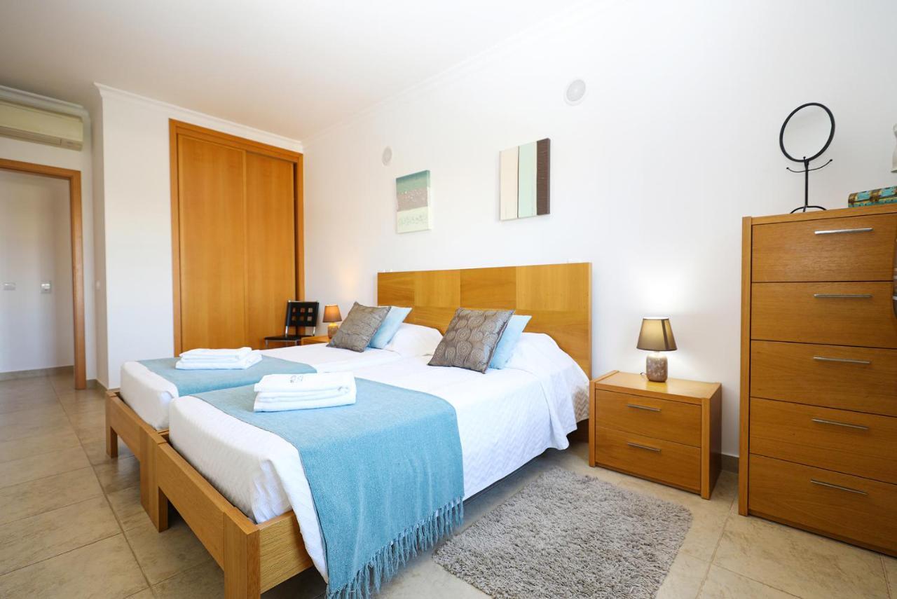 A68 - Palmeiras Paz Apartment 라고스 외부 사진