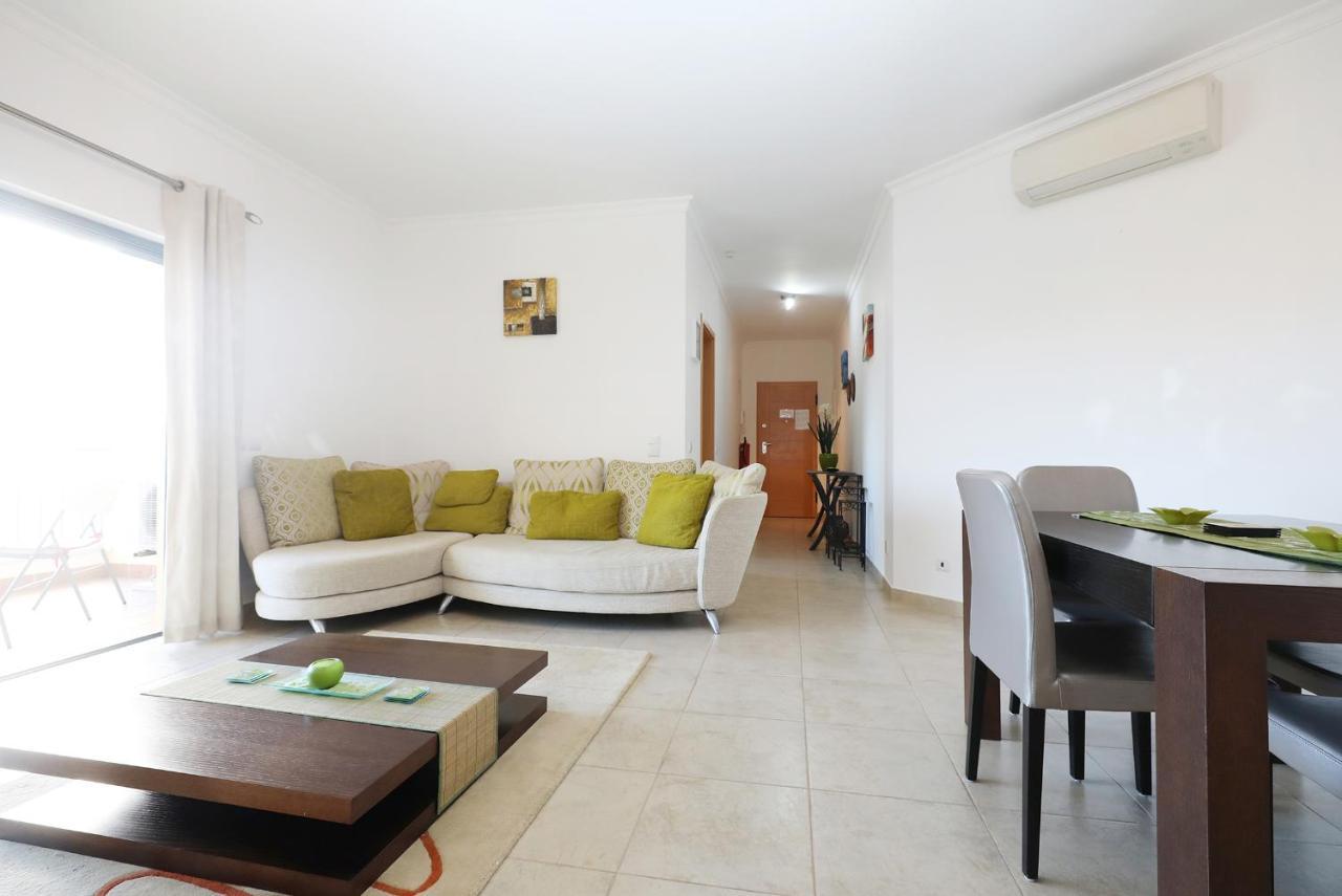 A68 - Palmeiras Paz Apartment 라고스 외부 사진