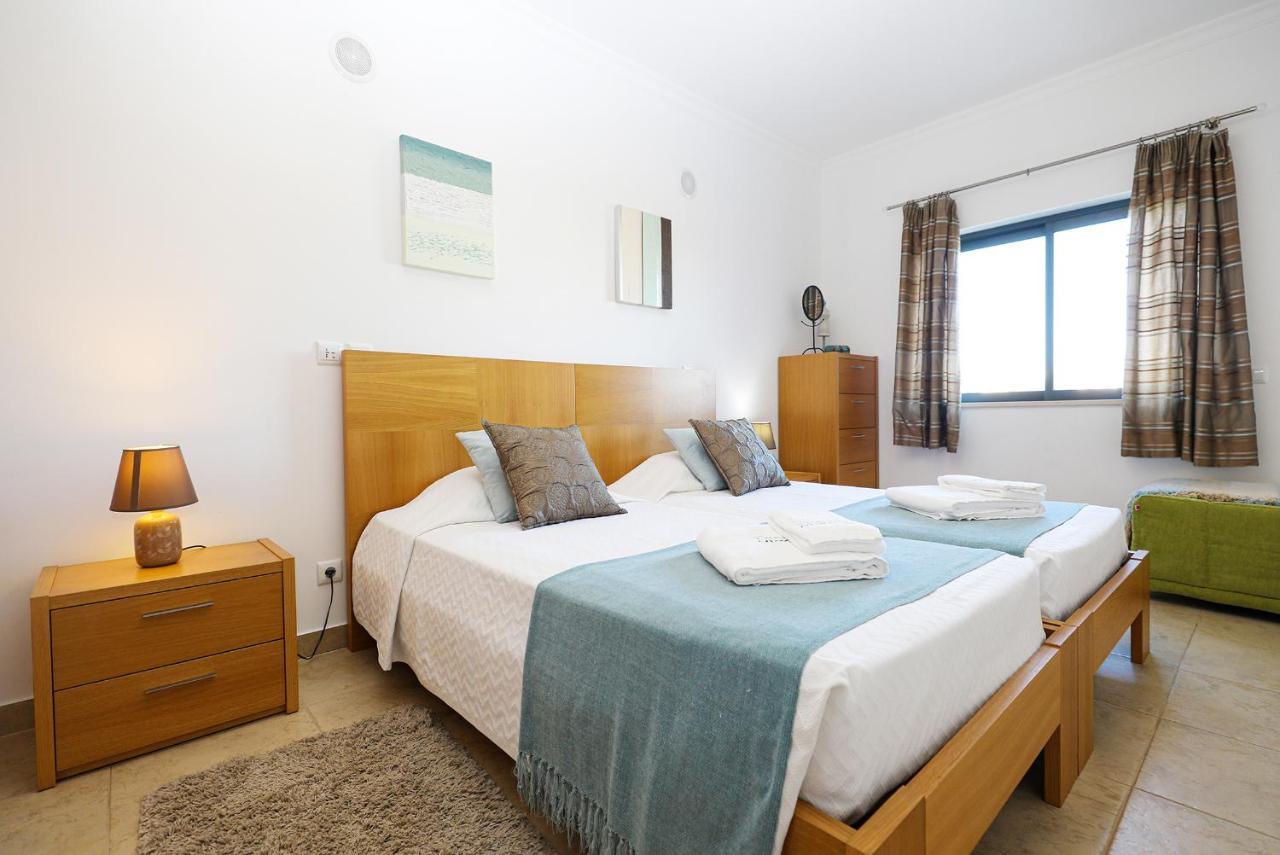 A68 - Palmeiras Paz Apartment 라고스 외부 사진