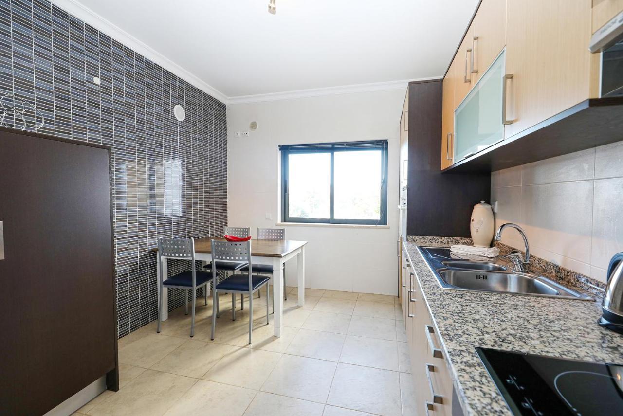 A68 - Palmeiras Paz Apartment 라고스 외부 사진
