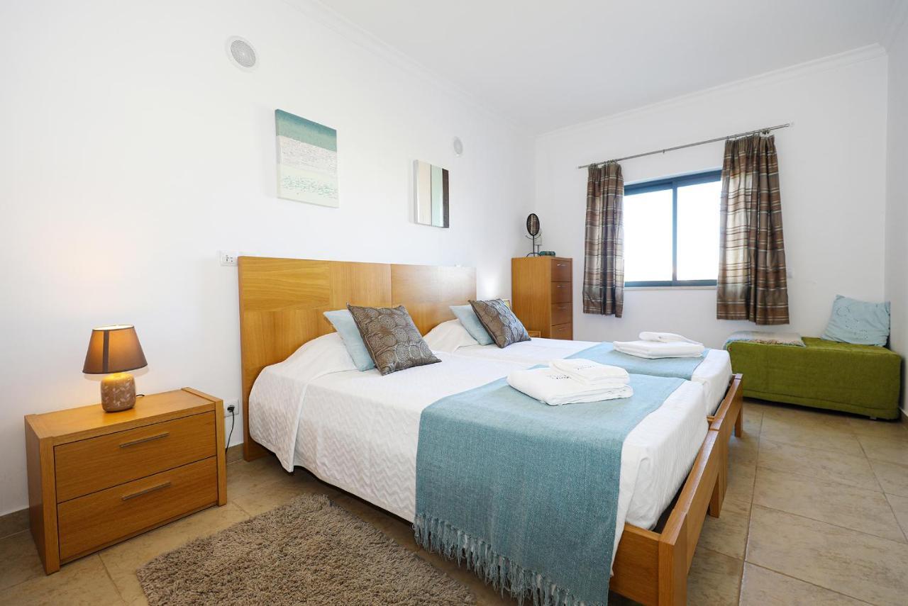 A68 - Palmeiras Paz Apartment 라고스 외부 사진