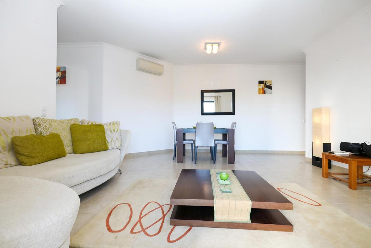 A68 - Palmeiras Paz Apartment 라고스 외부 사진